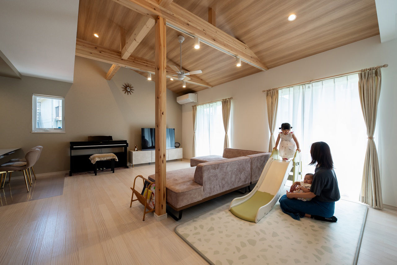 ソーラースマートグリッドホーム　三陽工務店 【HEAT20/カビ抑制工法】住宅性能やコスパの高さが依頼の決め手。「夏は涼しく冬も短パン半袖で快適です」の建築実例画像3