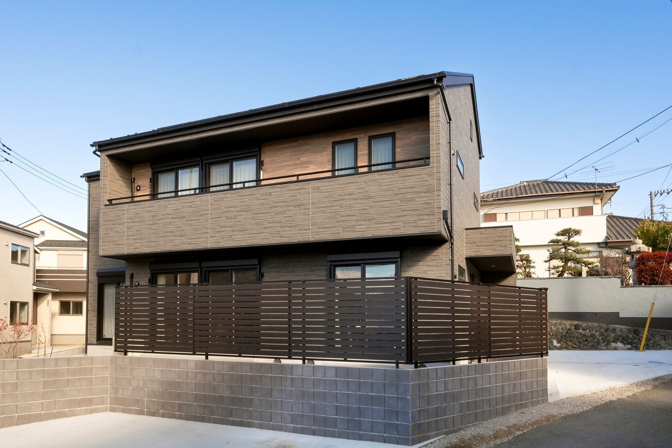 ソーラースマートグリッドホーム　三陽工務店 【HEAT20/二世帯/家事ラク/間取り図有】性能とコスパの高さが決め手。「明るく暖かい」二世帯住宅の建築実例画像17