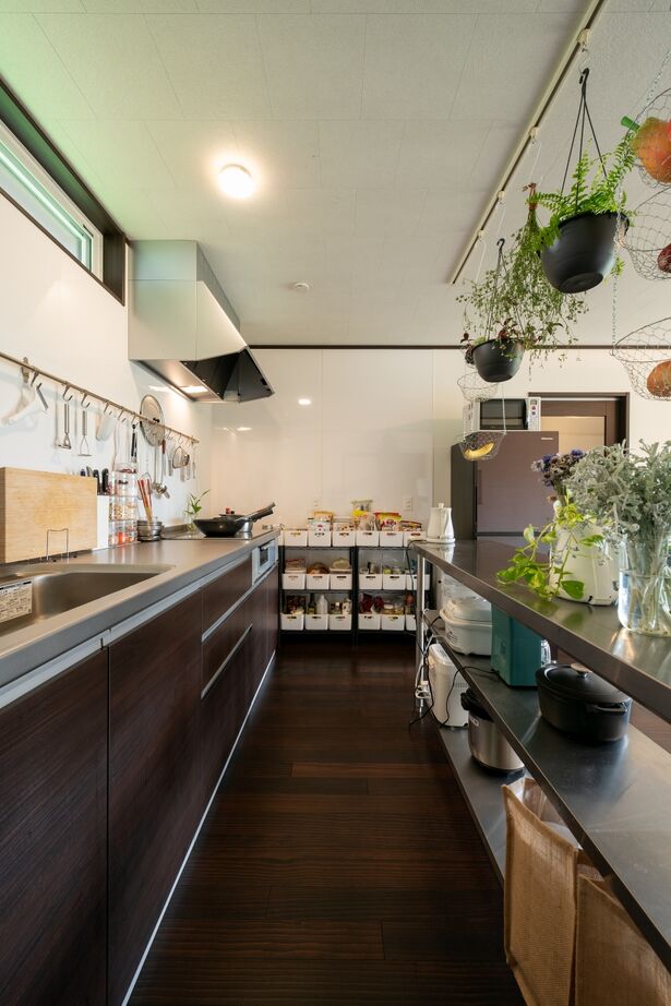 ソーラースマートグリッドホーム　三陽工務店 【HEAT20/2000万円台/間取り図有】ガーデニングや家庭菜園を存分に満喫。性能と価格に大満足の平屋の住まいの建築実例画像6