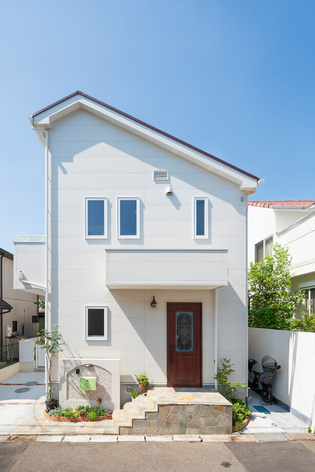 ソーラースマートグリッドホーム　三陽工務店の建築実例画像