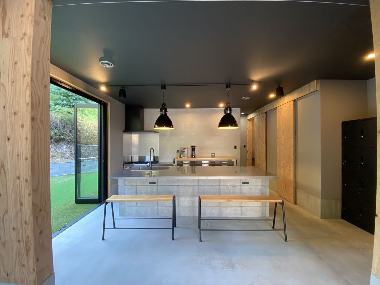 感動 【鹿児島市/２階建て/3LDK/間取り図あり】１階全部土間！！大空間吹き抜けのある家の建築実例画像4