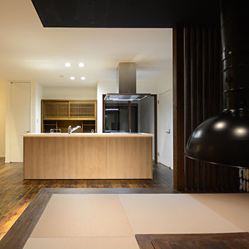 HOLIDAYS（ホリデイズ） 土地も、薪ストーブも、囲炉裏も、店舗併用の夢も、全て実現！「家を使いこなす楽しさを満喫しています」の建築実例画像5