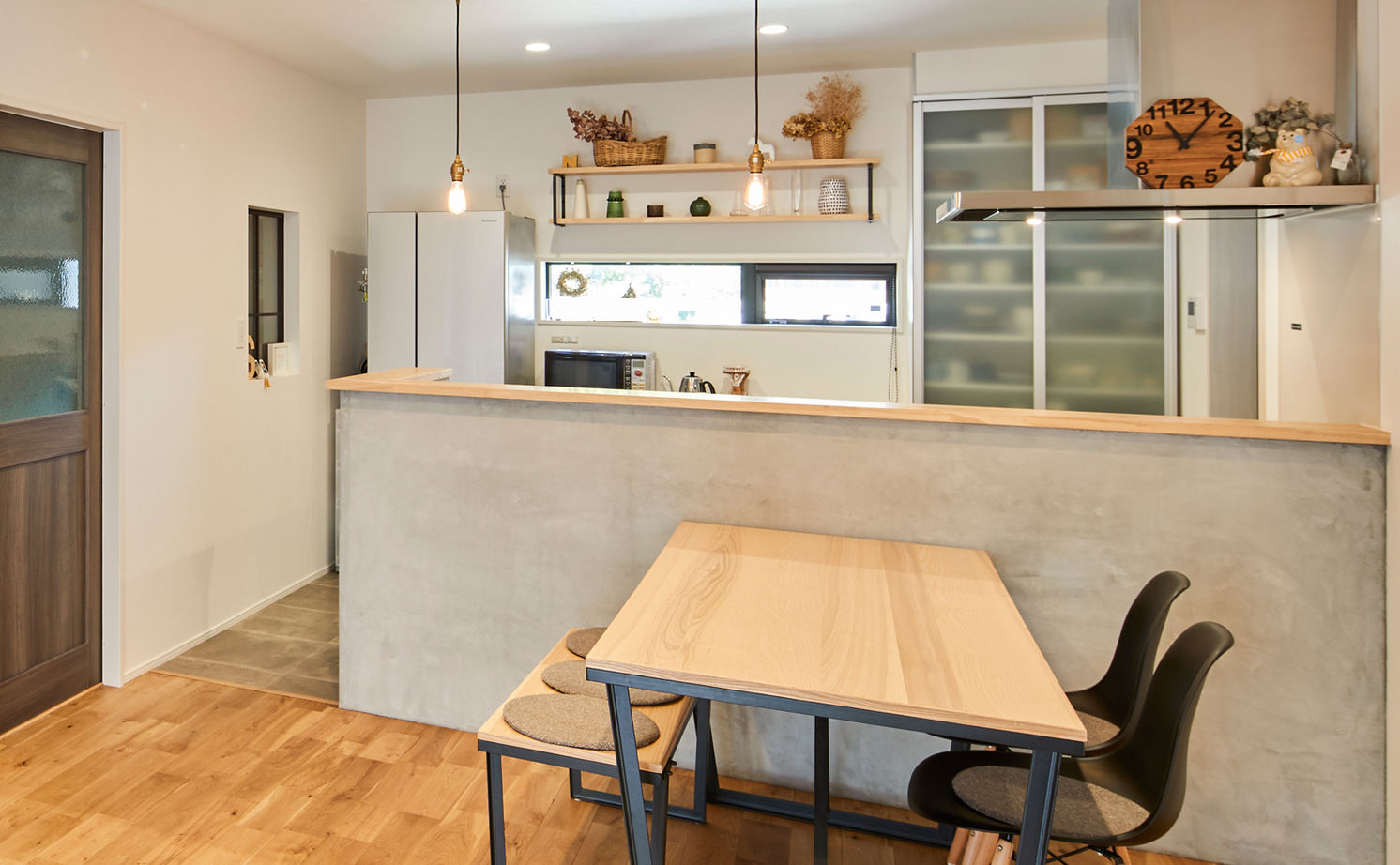 HOLIDAYS（ホリデイズ） 【愛知/1500万円台/3LDK/30坪/間取り図】屋上は花火大会の特等席。スキップフロアのあるラスティックな家の建築実例画像4