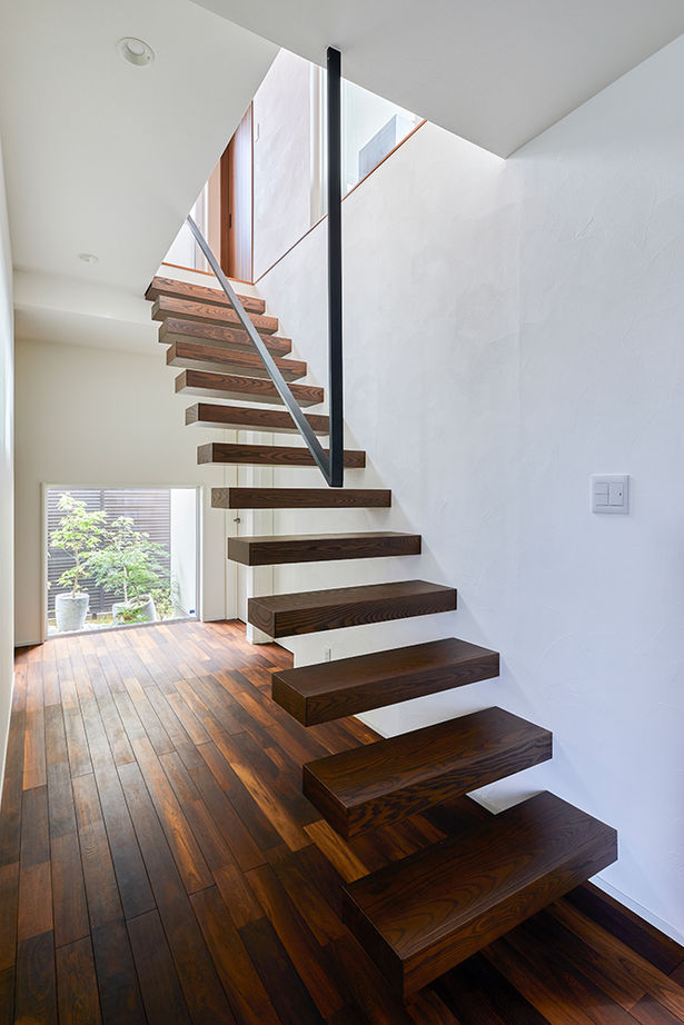 HOLIDAYS（ホリデイズ） 【ビルトインガレージ/間取り図】2階の床下に多目的スペースまである施主の理想を超えたガレージハウスの建築実例画像7