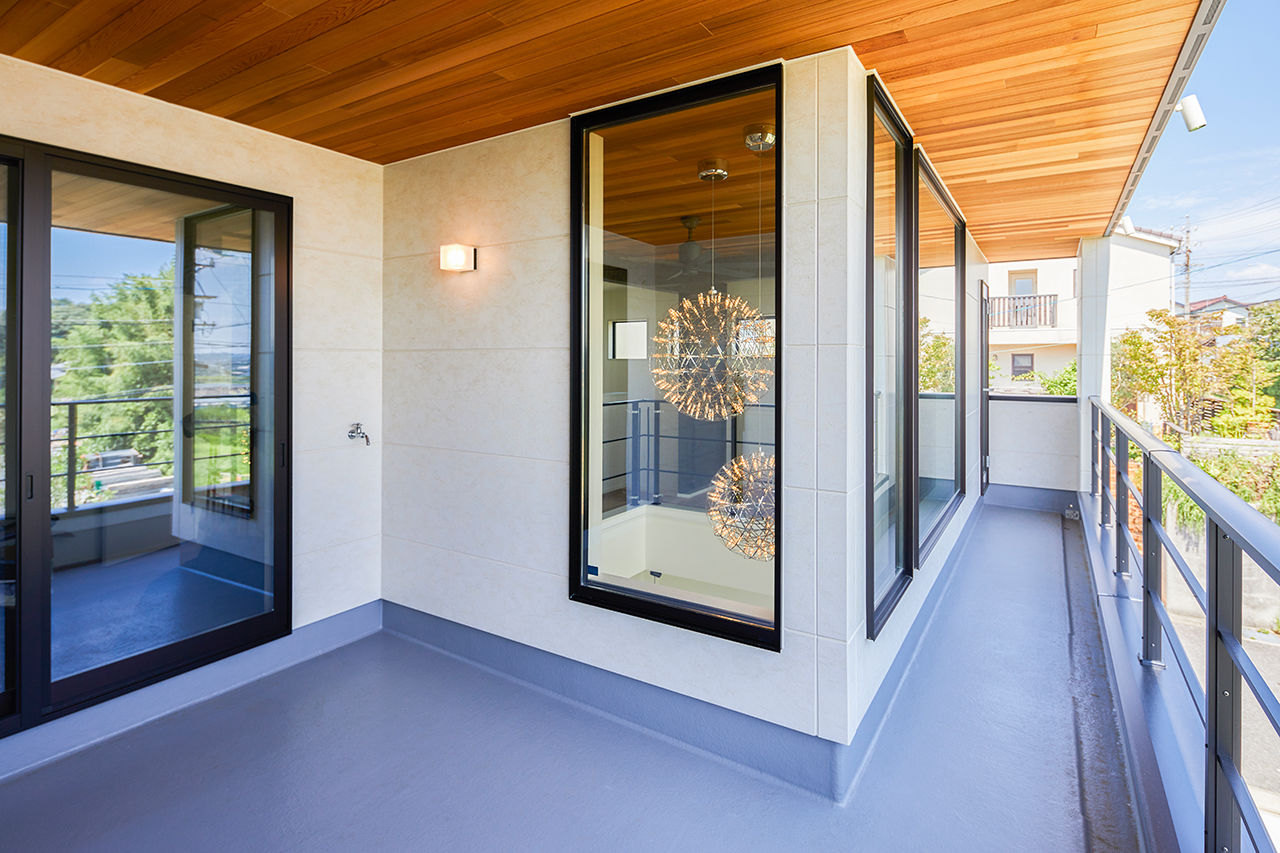 HOLIDAYS（ホリデイズ） 【吹き抜け×ダウンフロアリビング/間取り図】「土地＋建物」で叶えた陽光が調和するリゾートテイストの家の建築実例画像10