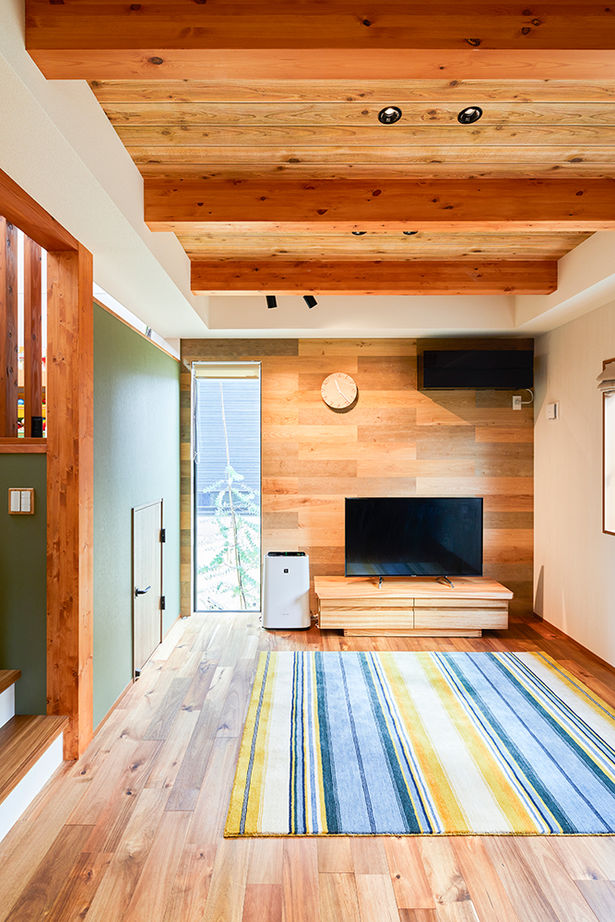 HOLIDAYS（ホリデイズ） 【愛知/1000万円台/3LDK/間取り図】「土地＋自由設計」で実現した、太陽の光と庭の緑に囲まれて暮らす家の建築実例画像7