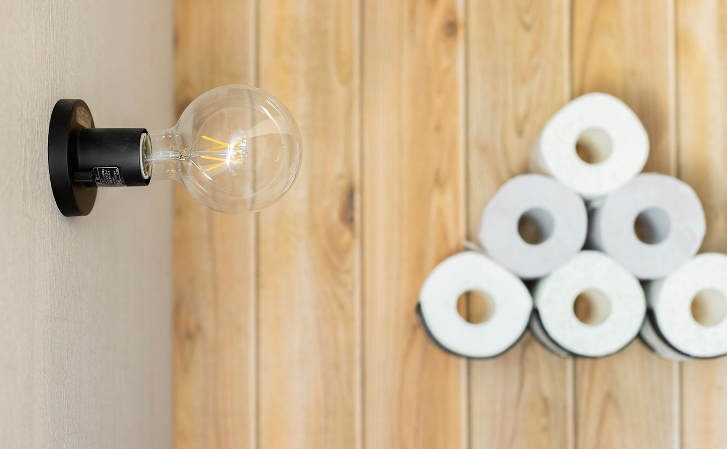 HOLIDAYS（ホリデイズ） 【愛知/1000万円台/3LDK/間取り図】「土地＋自由設計」で実現した、太陽の光と庭の緑に囲まれて暮らす家の建築実例画像19