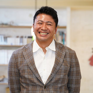 HOLIDAYS（ホリデイズ）の担当者画像