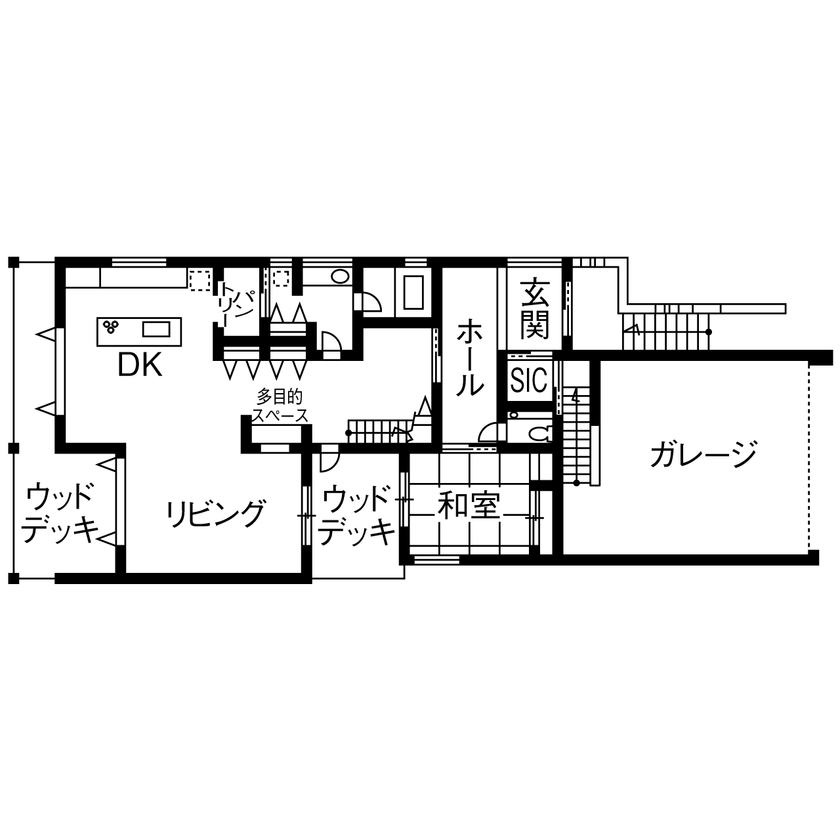 HOLIDAYS（ホリデイズ） 【愛知/ビルトインガレージ・2台可/間取り図】まるで３階建て！蔵収納の要望から発展させた中二階のある家の間取り図（5K以上）1階
