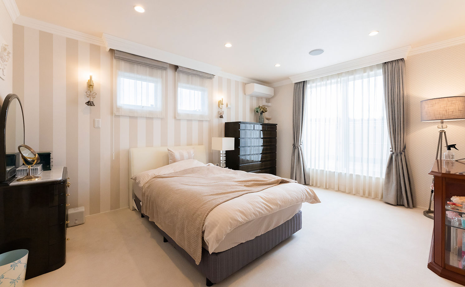 HOLIDAYS（ホリデイズ） 【愛知/ビルトインガレージ・2台可/間取り図】まるで３階建て！蔵収納の要望から発展させた中二階のある家の建築実例画像18