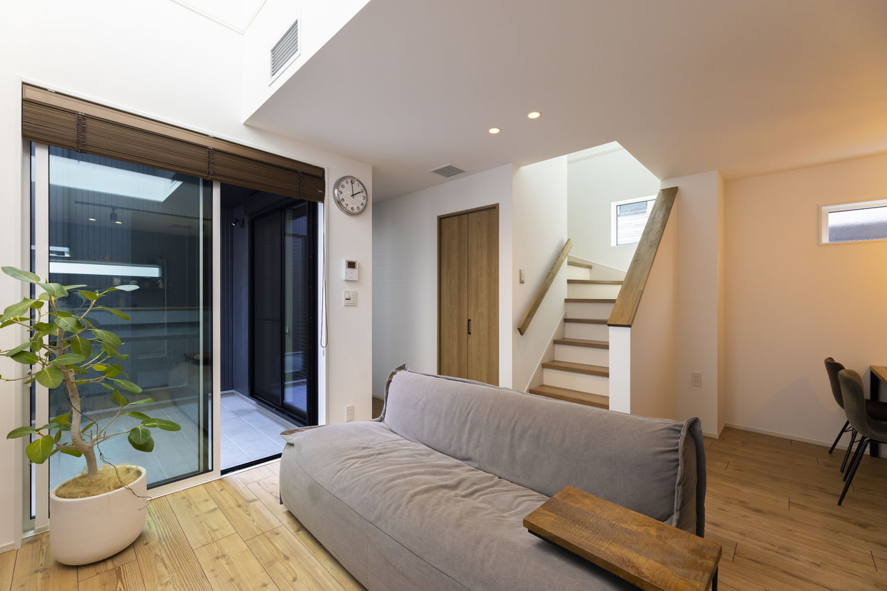 HOLIDAYS（ホリデイズ） 【愛知/1000万円台/20坪台・コンパクト/3LDK/全館空調/間取り図】お家時間が愉しめる中庭のある家の建築実例画像4