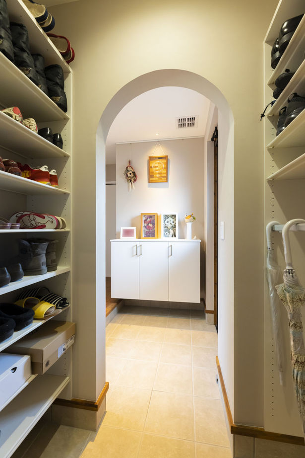 HOLIDAYS（ホリデイズ） 【豊田市×全館空調×吹き抜け】ガレージ倉庫、ルーフバルコニーで趣味を愉しむ家 の建築実例画像7