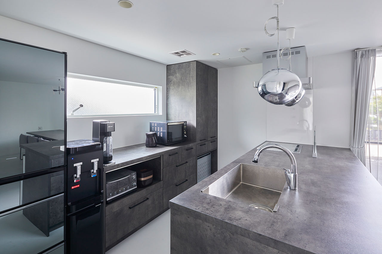 HOLIDAYS（ホリデイズ） 【豊田市/全館空調/ダウンフロアリビング/間取り図】モノトーンで仕上げた大人の暮らしを愉しむ家の建築実例画像5