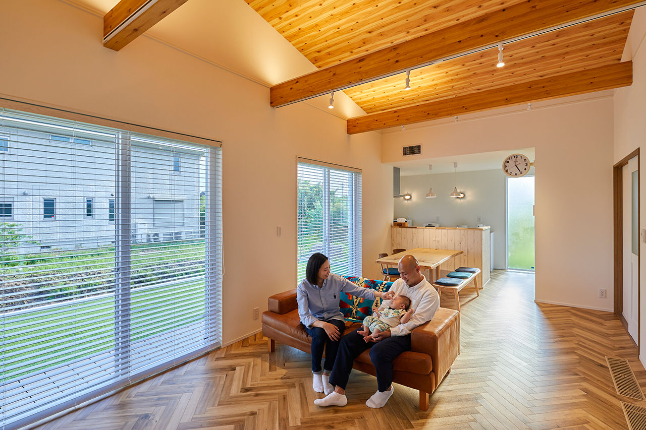 HOLIDAYS（ホリデイズ） 【平屋/全館空調/間取り図】ずっと快適で安全に。20代で建てた平屋は、趣味を満喫するサーファーズスタイルの建築実例画像2