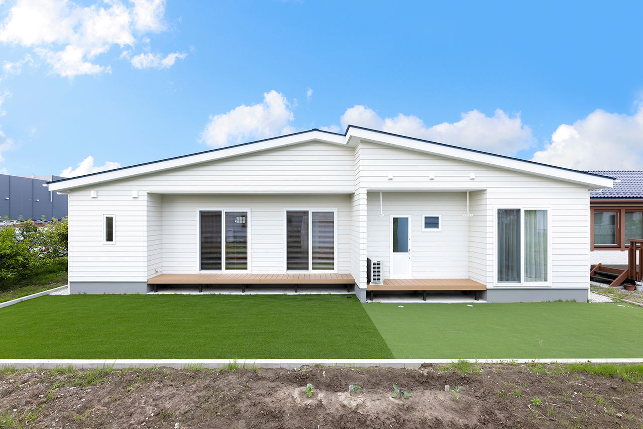 HOLIDAYS（ホリデイズ） 【平屋/全館空調/間取り図】ずっと快適で安全に。20代で建てた平屋は、趣味を満喫するサーファーズスタイルの建築実例画像9