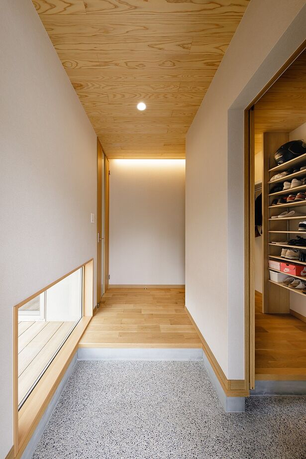 イチマルホーム 【2050万円／31坪／間取り図有／平屋/中庭/コの字】木の温かみが感じられる和モダンの平屋の建築実例画像6