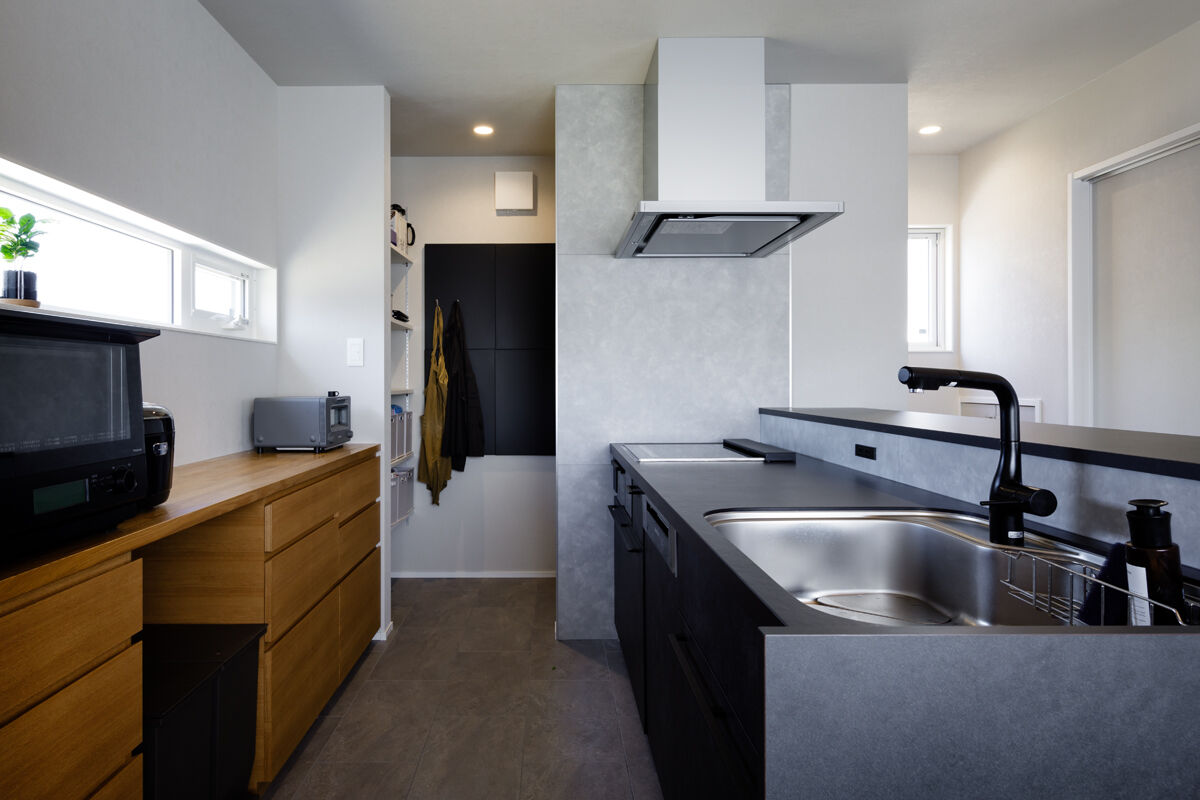 イチマルホーム 木の魅力が溢れる開放空間で、ヌックが彩る特別な暮らしの建築実例画像6