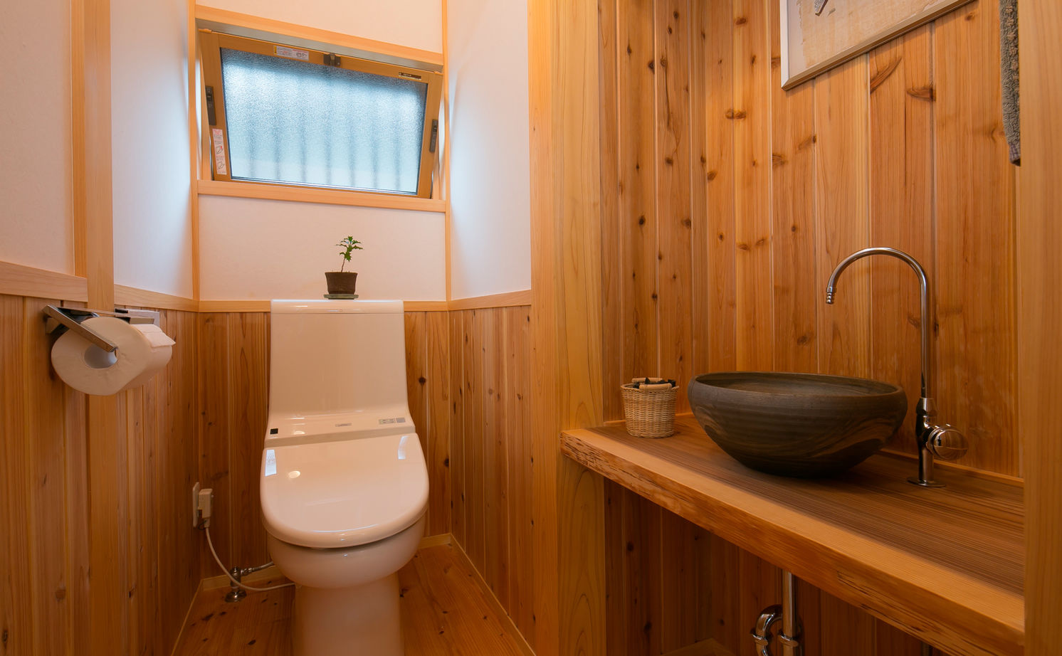 大喜工務店 【滋賀県/2000万円台/平屋/間取り有】長期自然乾燥した一尺角の大黒柱が支える和モダンデザインの平屋建ての建築実例画像10