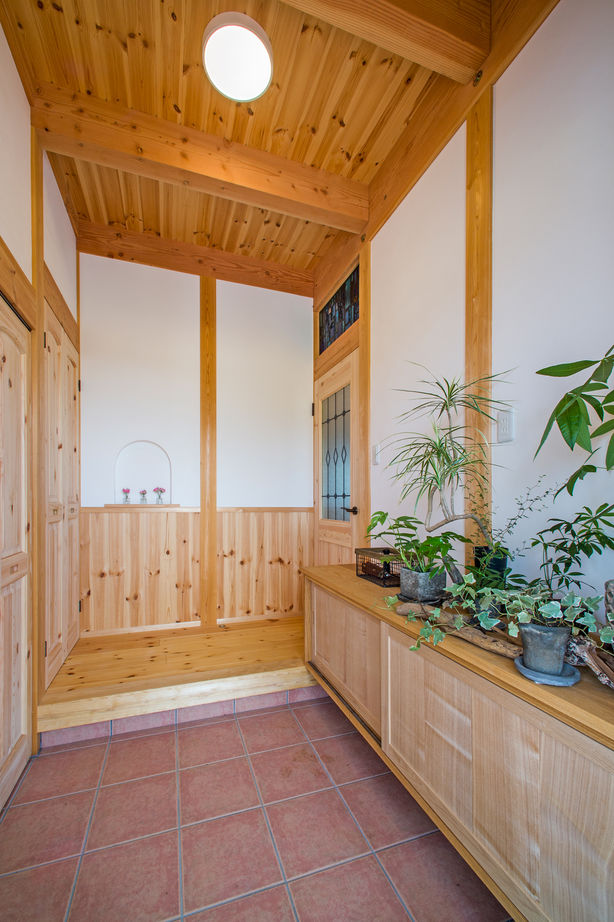 大喜工務店 【滋賀県/2000万円台/間取り有】天井まで7ｍもの大空間リビングで子どもの感性が育つ、木のおしゃれな家の建築実例画像10