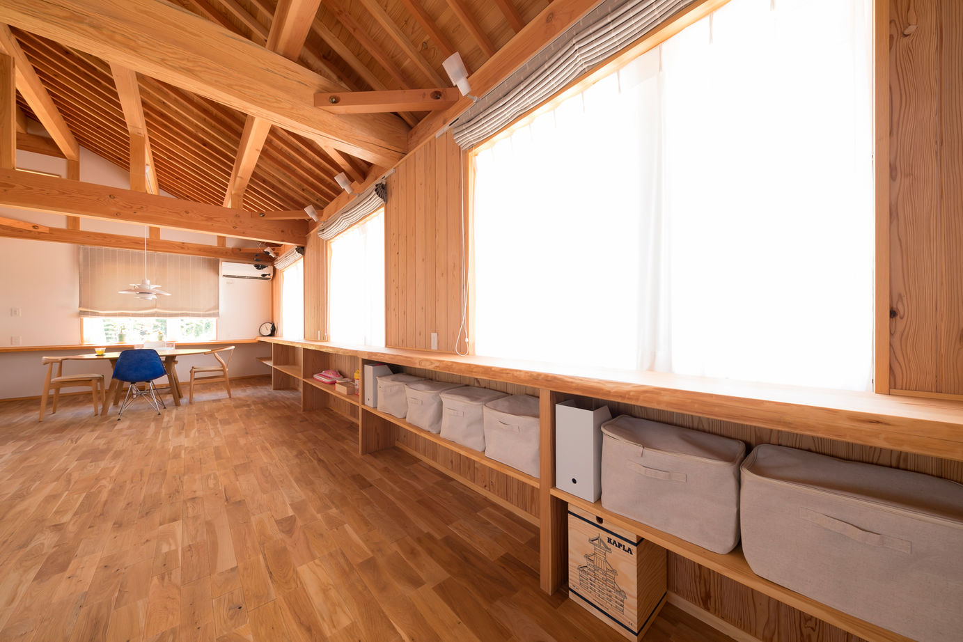 大喜工務店 【2000万円台/耐震/自然素材/間取り】建築のプロ夫婦が選んだのは長期自然乾燥した無垢材で建てる家の建築実例画像3