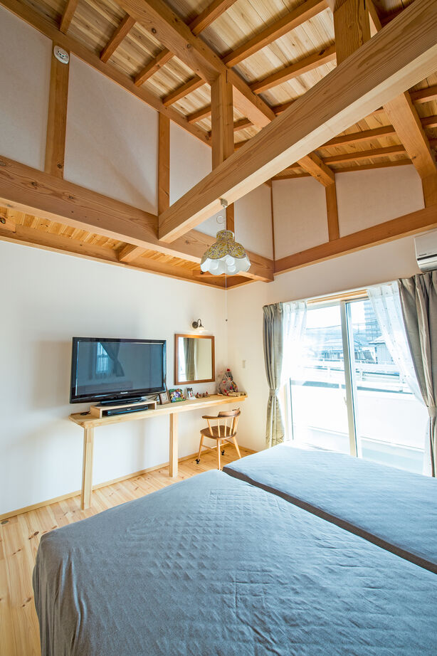 大喜工務店 【滋賀県/2000万円台/間取り】沢山の実例を見て決意！樹齢100年を超える無垢材の木の香りに癒される家の建築実例画像7