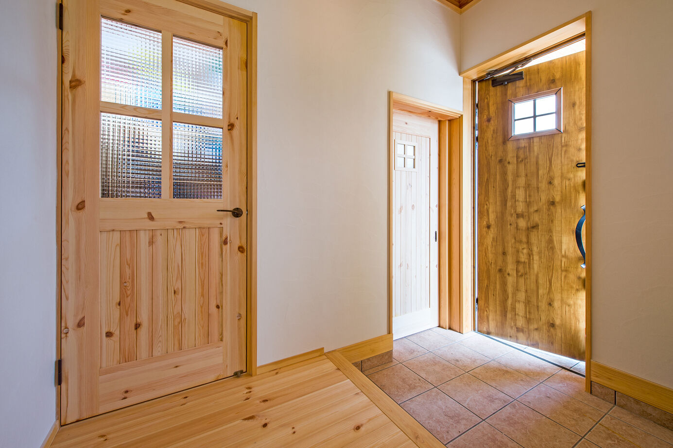 大喜工務店 【滋賀県/2000万円台/間取り】沢山の実例を見て決意！樹齢100年を超える無垢材の木の香りに癒される家の建築実例画像9