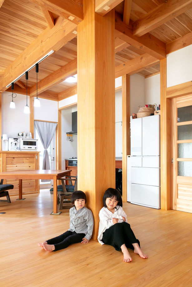 大喜工務店 【京都府／3000万円台／間取り図有】一尺二寸（36センチ角）もの大黒柱が支える、大空間の木の家の建築実例画像3
