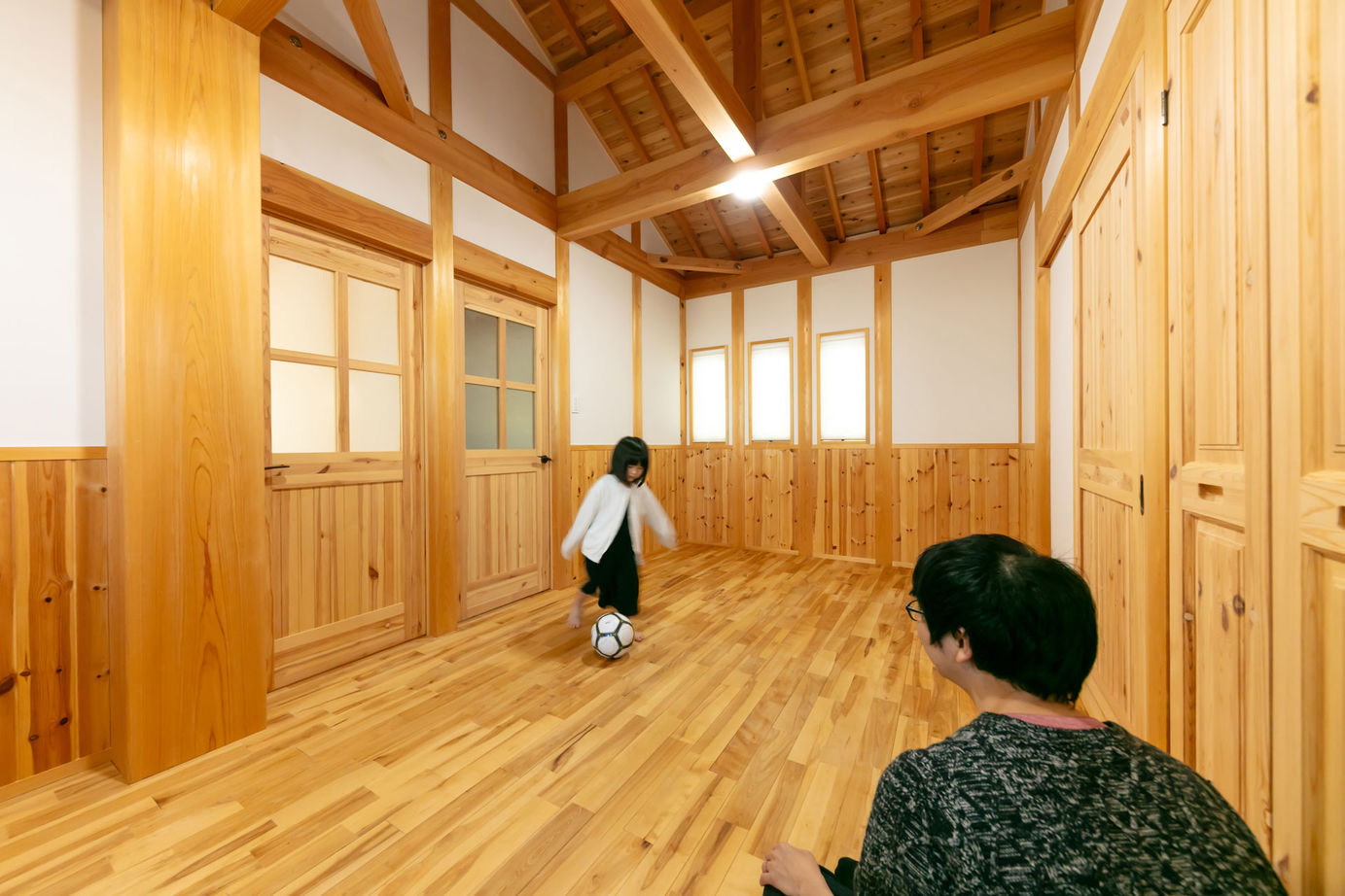 大喜工務店 【京都府／3000万円台／間取り図有】一尺二寸（36センチ角）もの大黒柱が支える、大空間の木の家の建築実例画像4