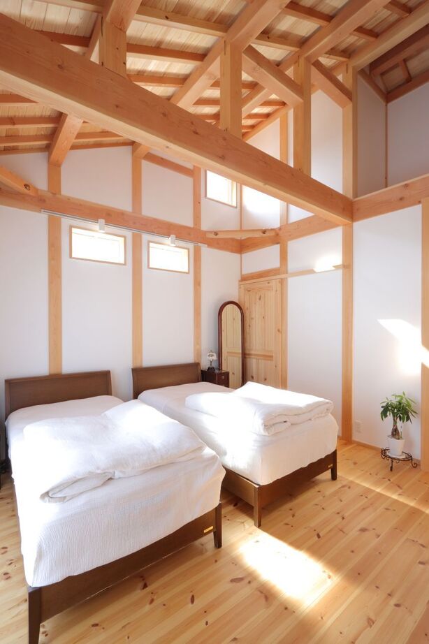 大喜工務店 【滋賀県/2階建て】快適に暮らせる工夫が豊富。ほどよい距離感が心地いい木の二世帯住宅の建築実例画像8