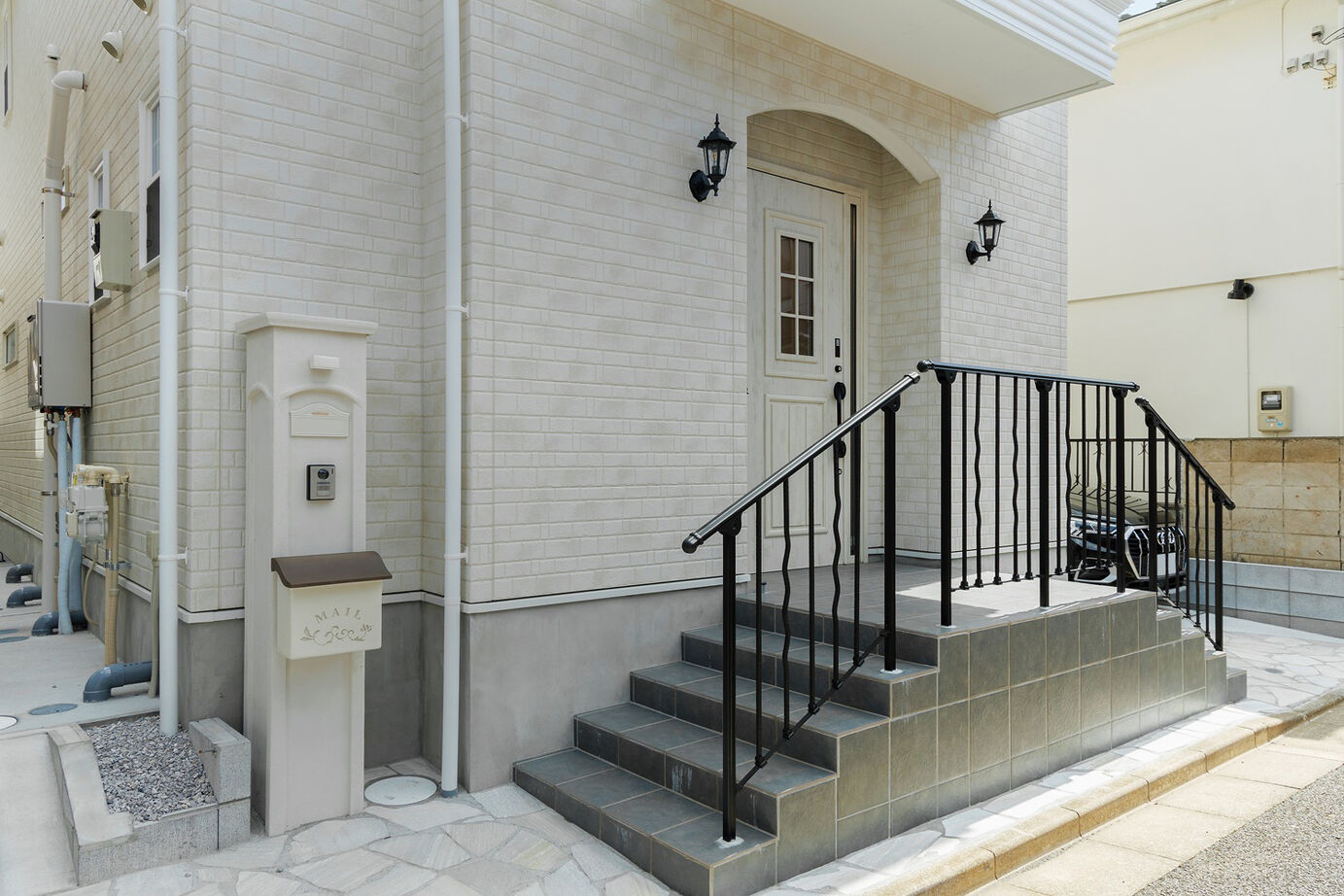 ハウス オブ デコ 【1000万円台/輸入住宅/長期優良住宅】シンメトリーが美しい、エレガントなフレンチスタイルの住まいの建築実例画像19