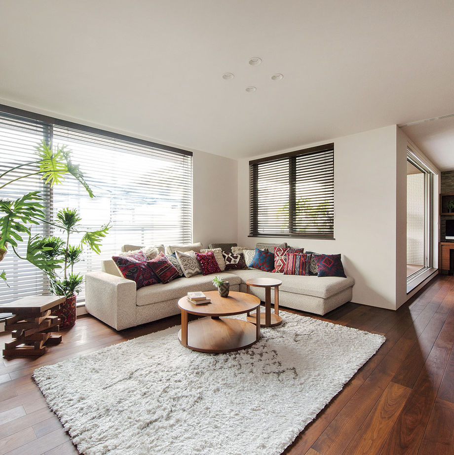 旭化成ホームズ（ヘーベルハウス） 内と外をつなぎ、床の高さを変えて多彩な過ごし方ができる３階建ての建築実例画像3