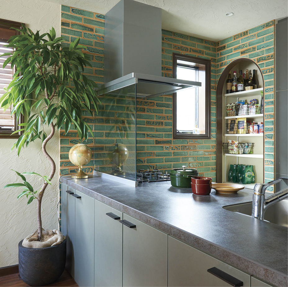 旭化成ホームズ（ヘーベルハウス） 素材の質感や風合いの変化を楽しむアンティークとモダンが融合した家の建築実例画像3