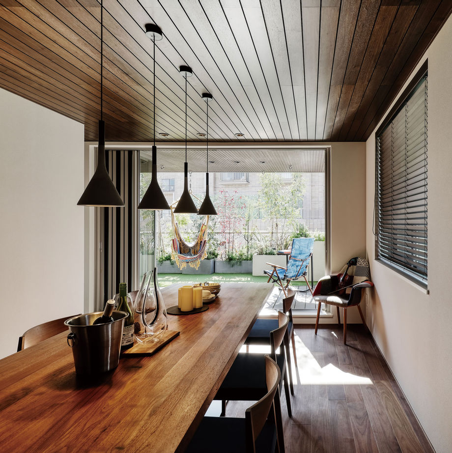 旭化成ホームズ（ヘーベルハウス） 敷地24.5坪を多層階で豊かに活用。フロア別に異なる時間を楽しむ家の建築実例画像5