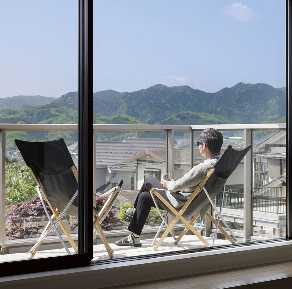 旭化成ホームズ（ヘーベルハウス） ゆとりの空間と眺望を手に入れた家時間を楽しむ２階リビングの建築実例画像2