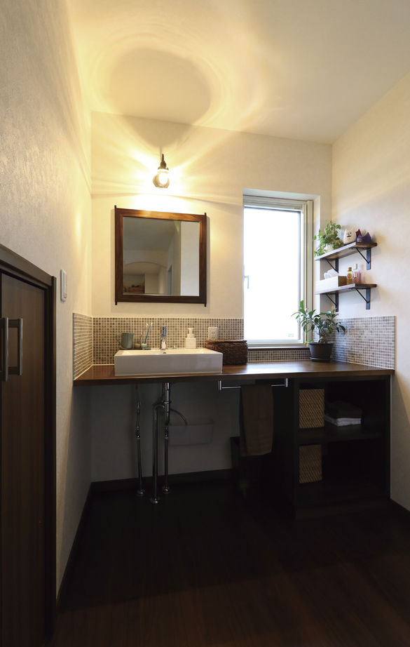 太平ホーム北海道 【2000-2500万円】こだわりはデザイン。Ｗ断熱で冬でも暖かいレトロモダンなお家の建築実例画像3