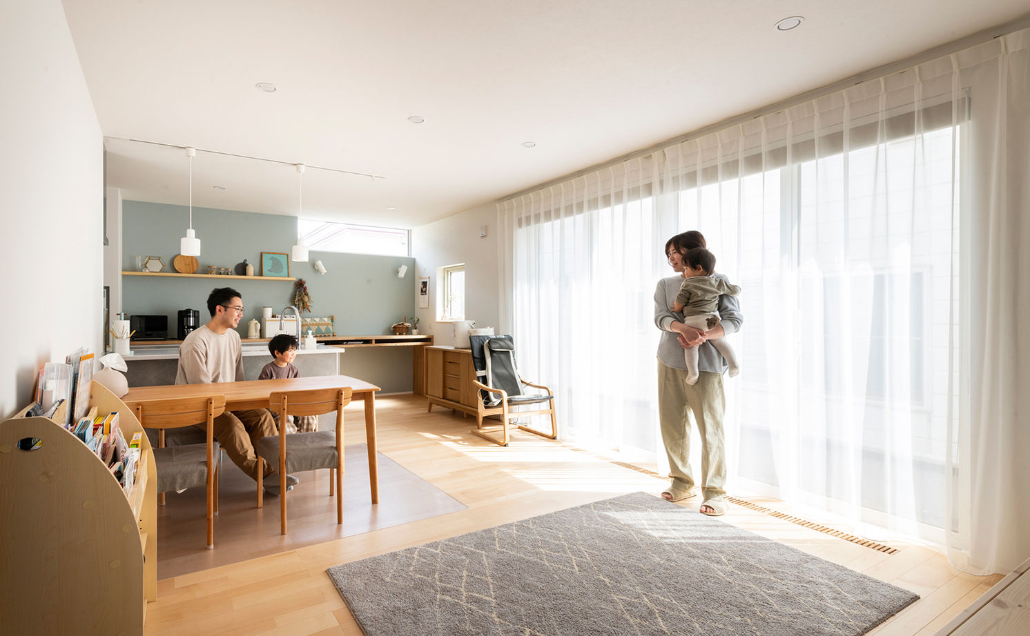 太平ホーム北海道 【2500～3000万円／建築家と建てる住まい】家族の夢とこだわりを詰め込んだ、家事ラクなマイホームの建築実例画像3