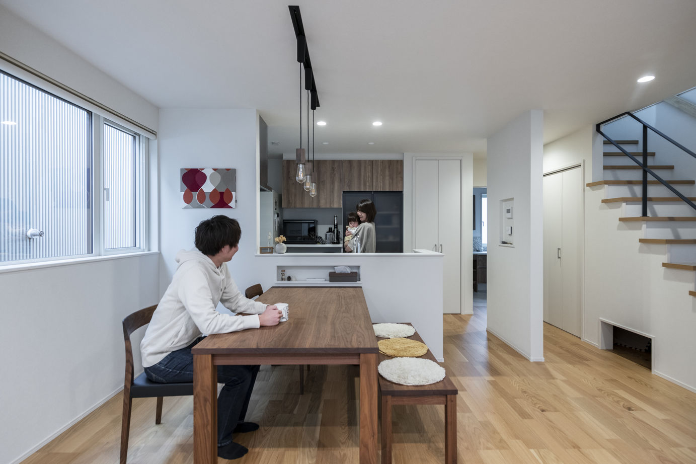 太平ホーム北海道 【2000～2500万円/吹抜け/３LDK】日々の暮らしやすさにこだわった家族団欒な住まいの建築実例画像2