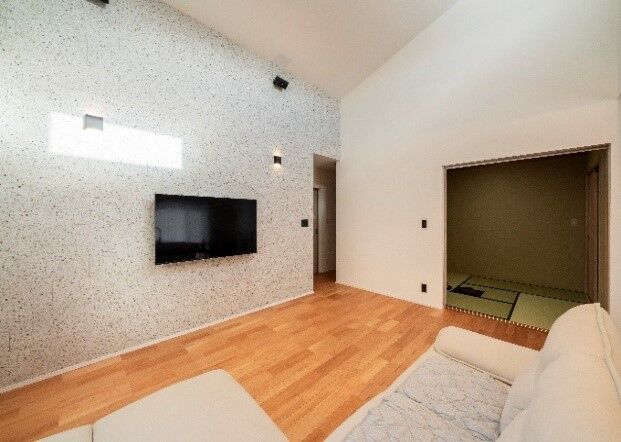 太平ホーム北海道 【平屋/35坪】勾配天井が生む明るさと開放感。和と洋が融合する平屋の住まい。理想の新居を予算内で実現！の建築実例画像4