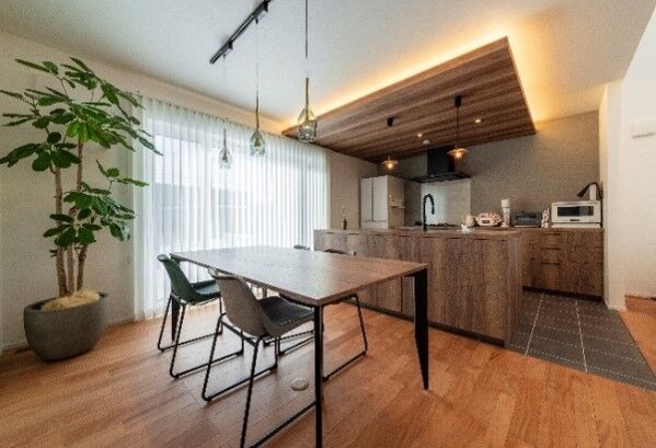 太平ホーム北海道 【平屋/35坪】勾配天井が生む明るさと開放感。和と洋が融合する平屋の住まい。理想の新居を予算内で実現！の建築実例画像8