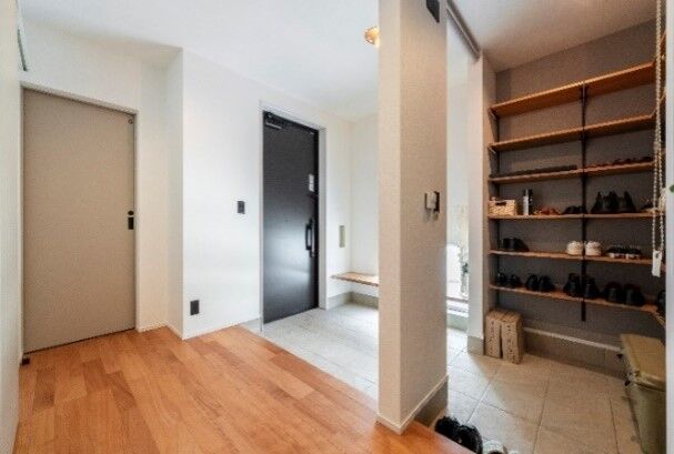 太平ホーム北海道 【平屋/35坪】勾配天井が生む明るさと開放感。和と洋が融合する平屋の住まい。理想の新居を予算内で実現！の建築実例画像17