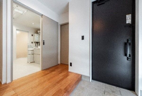 太平ホーム北海道 【平屋/35坪】勾配天井が生む明るさと開放感。和と洋が融合する平屋の住まい。理想の新居を予算内で実現！の建築実例画像18