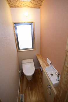 タツホーム　竜建 【間取り図有/本体価格1765万円/39坪】周辺環境に配慮した工夫で快適に暮らす、平屋のような和モダンの家の建築実例画像5