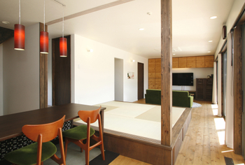 タツホーム　竜建 【間取り図有/本体価格1765万円/40坪】シンプルデザインでゲストをもてなす、平屋＋αの「招き、集う家」の建築実例画像5