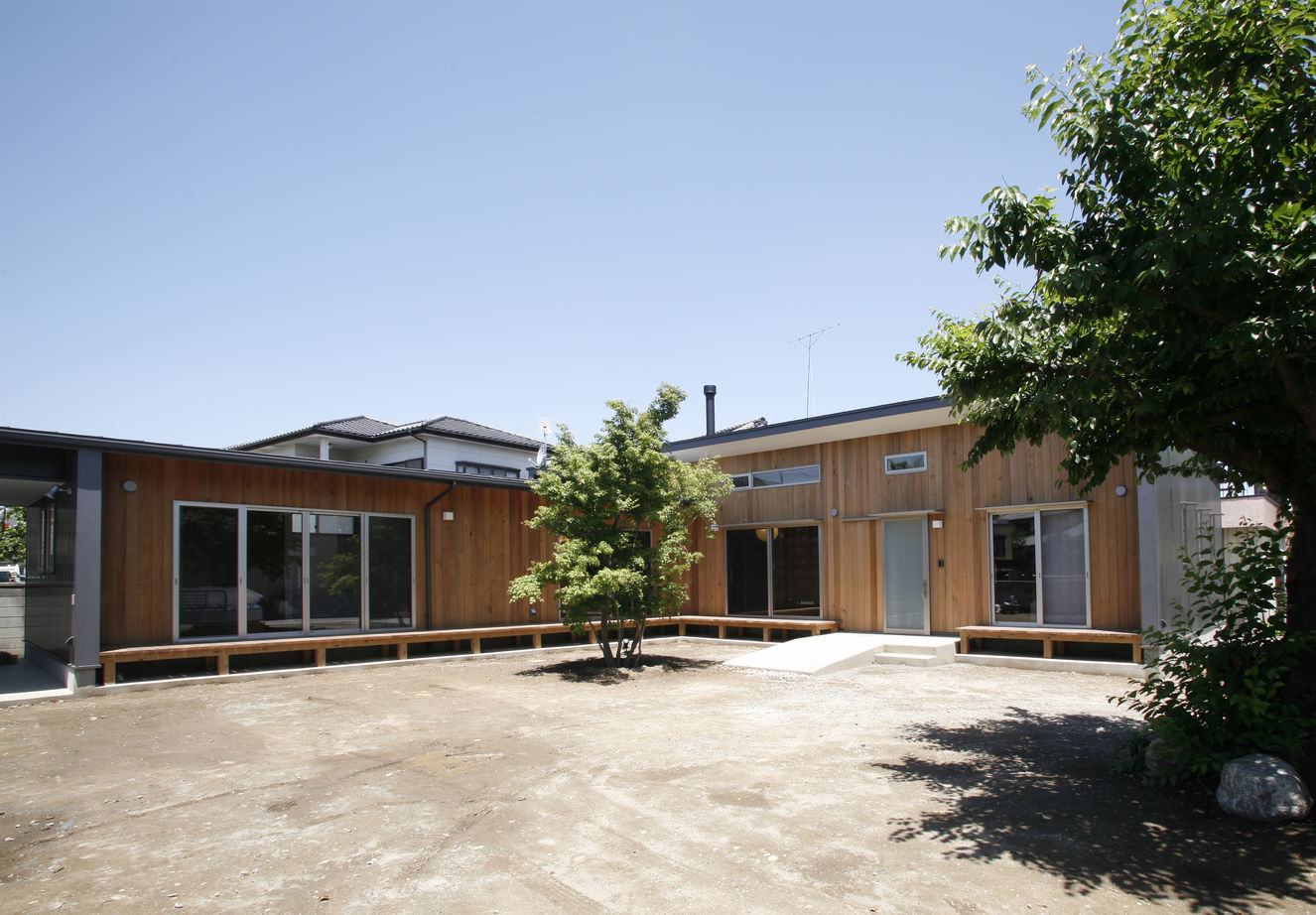 タツホーム　竜建 【平屋/間取り図有/本体価格1912万円/39坪】四季の移ろいを楽しむ。和モダンの「桜とモミジと図書ハウス」の建築実例画像2