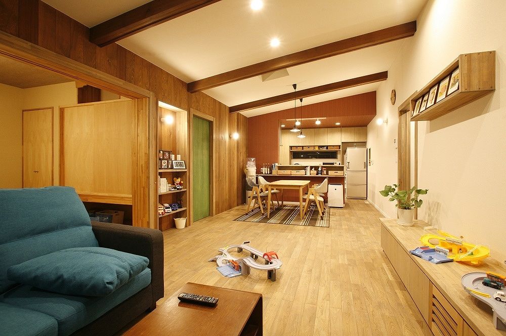 タツホーム　竜建 【1705 万円/約33坪】遊び心を大切にした設計に一目ぼれ。「らしさ」を追求した、青いガルバリウムの平屋の建築実例画像9