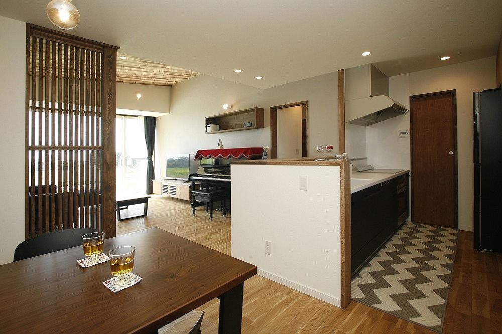 タツホーム　竜建 【1757万円/35坪】経験に基づいた提案が嬉しい。カッコよさも住み心地も叶えたスタイリッシュな平屋の建築実例画像4