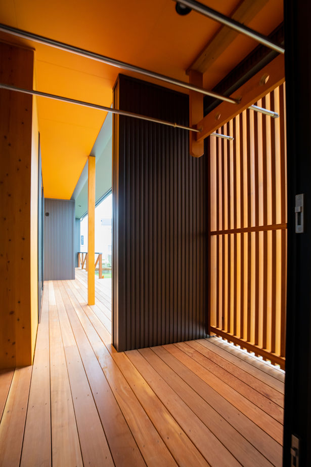 タツホーム　竜建 【本体価格1970万円/35.5坪/平屋】外干しスペースのあるウッドデッキが内と外を繋ぐ平屋の建築実例画像8