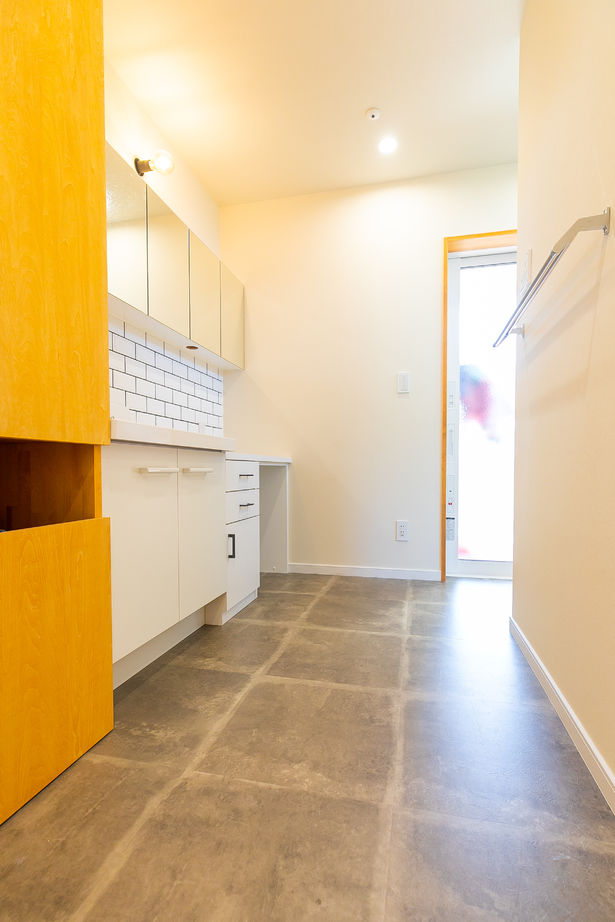 タツホーム　竜建 【本体価格1960万円/40.5坪】平屋のように暮らせる！木の香りが心地よい住まいの建築実例画像6