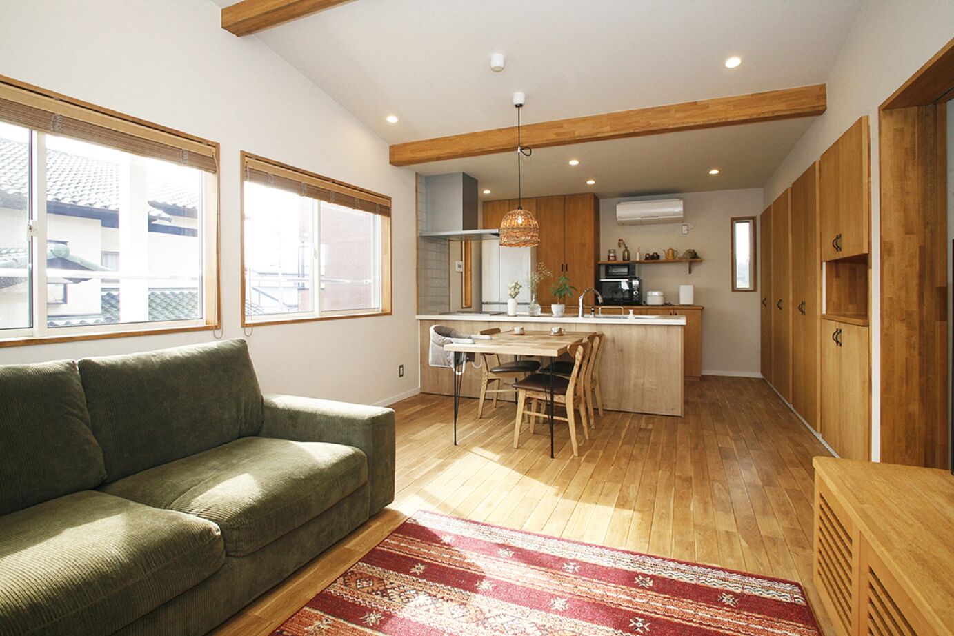 タツホーム　竜建 【2000～2500万円/37.5坪】異素材をМＩＸしたスタイリッシュで個性的な二世帯住宅の建築実例画像2