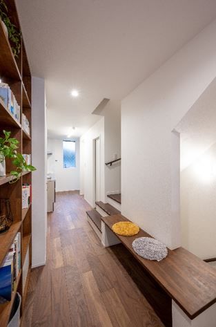 HOUSECODE(ハウスコード） 【大阪市/1000万円台/30坪/狭小/3階建て/間取り】駅前に建てた幅2.7mの家の建築実例画像6